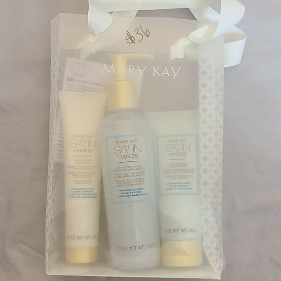 Mary Kay Satin Hands Fragrance-Free Satin Hands - Picture 3 of 3